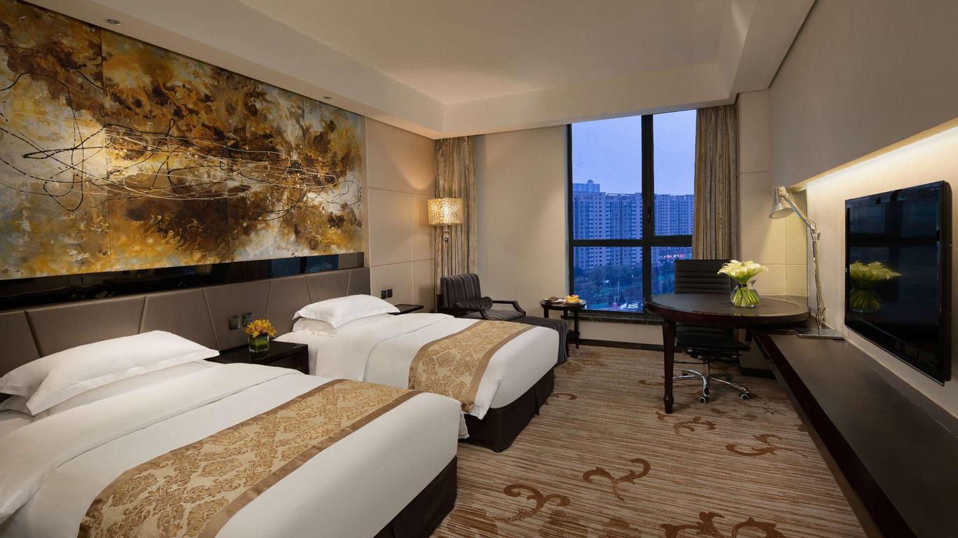 Ramada by Wyndham Xi'an Long march