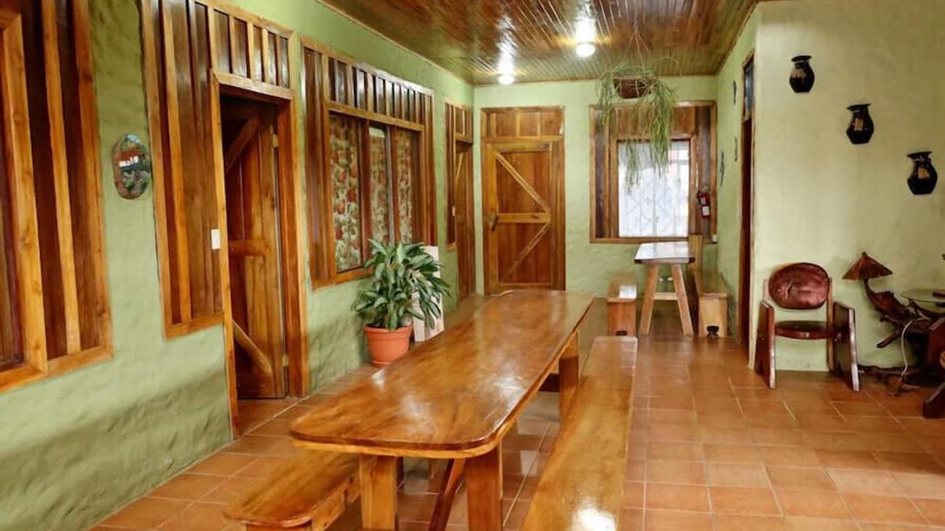 Hotel El Amanecer