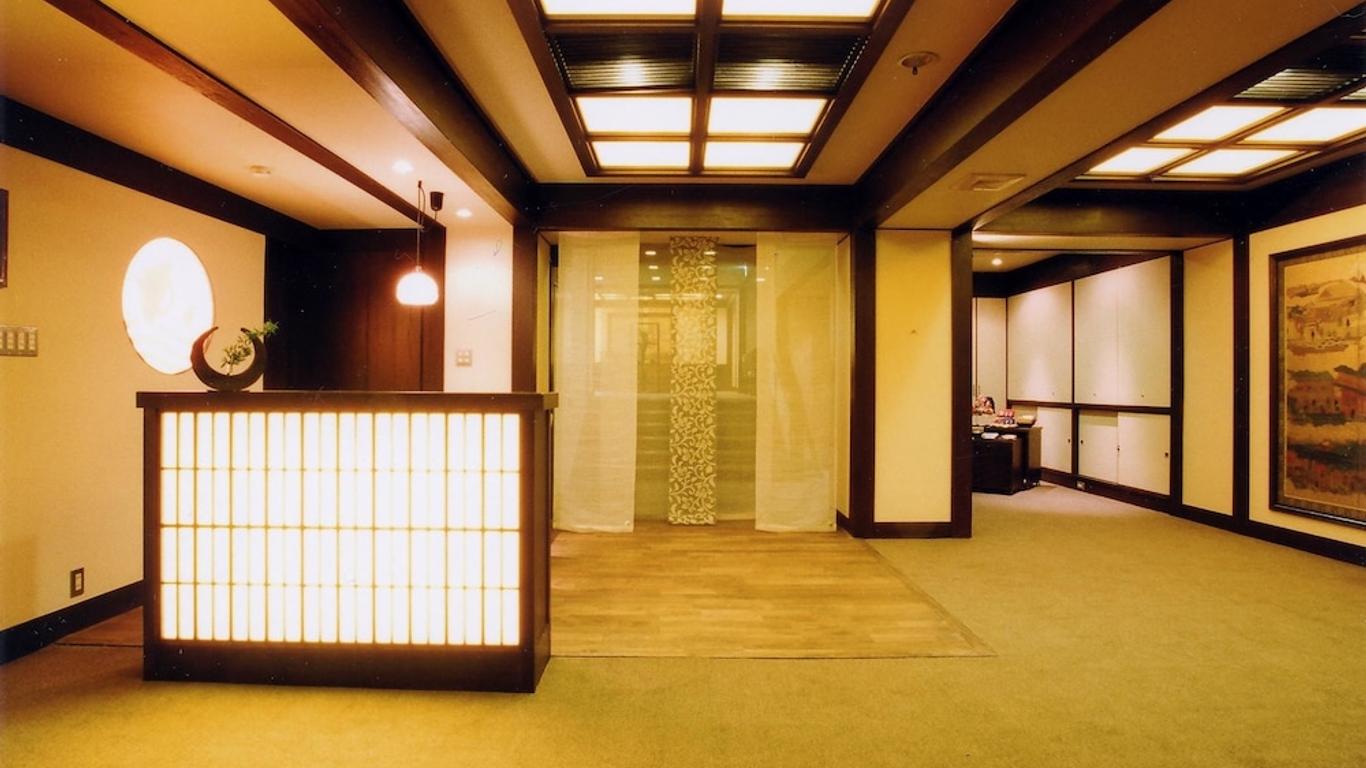 Kamogawa-kan Inn