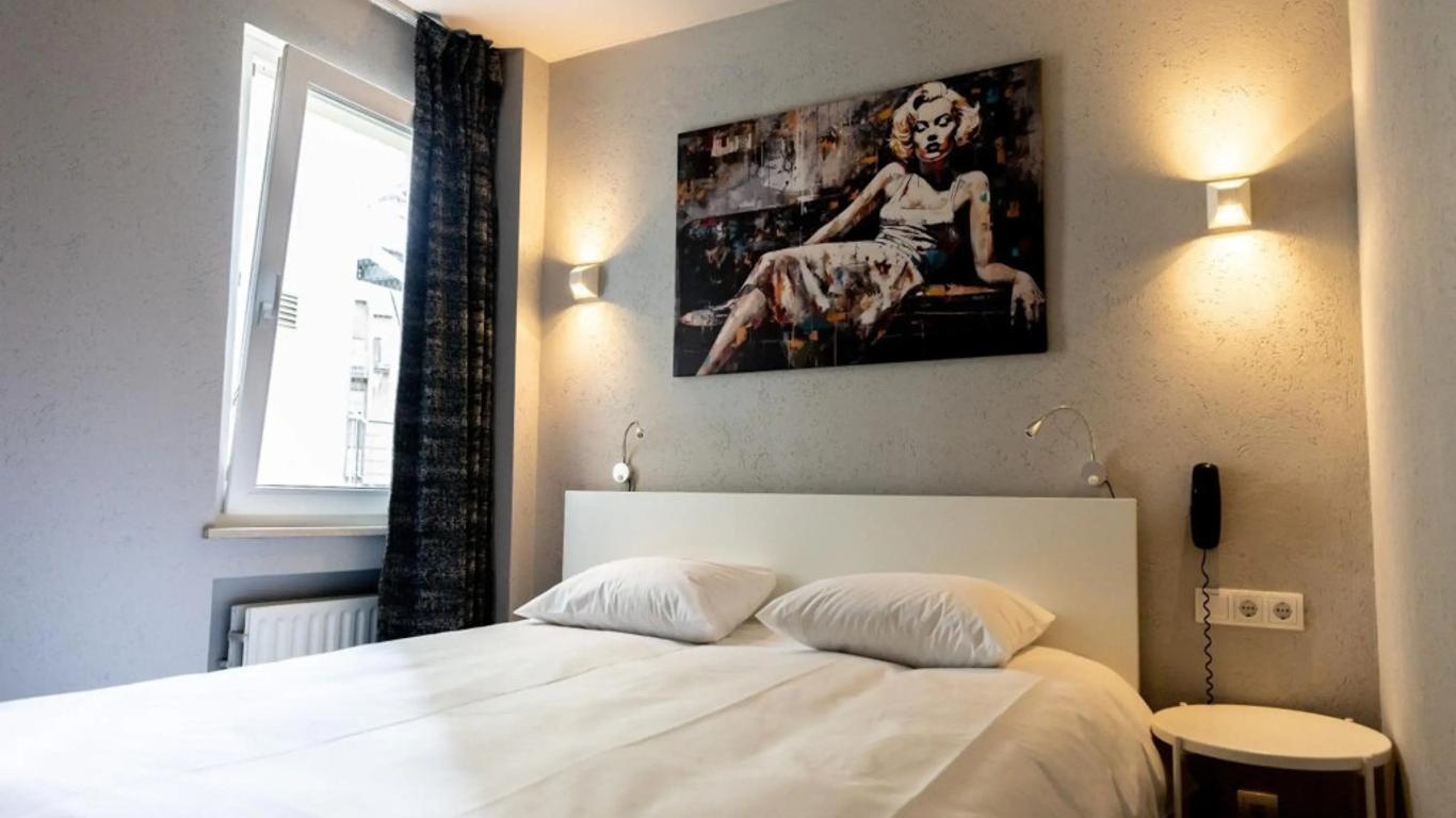 Hotel Bristol