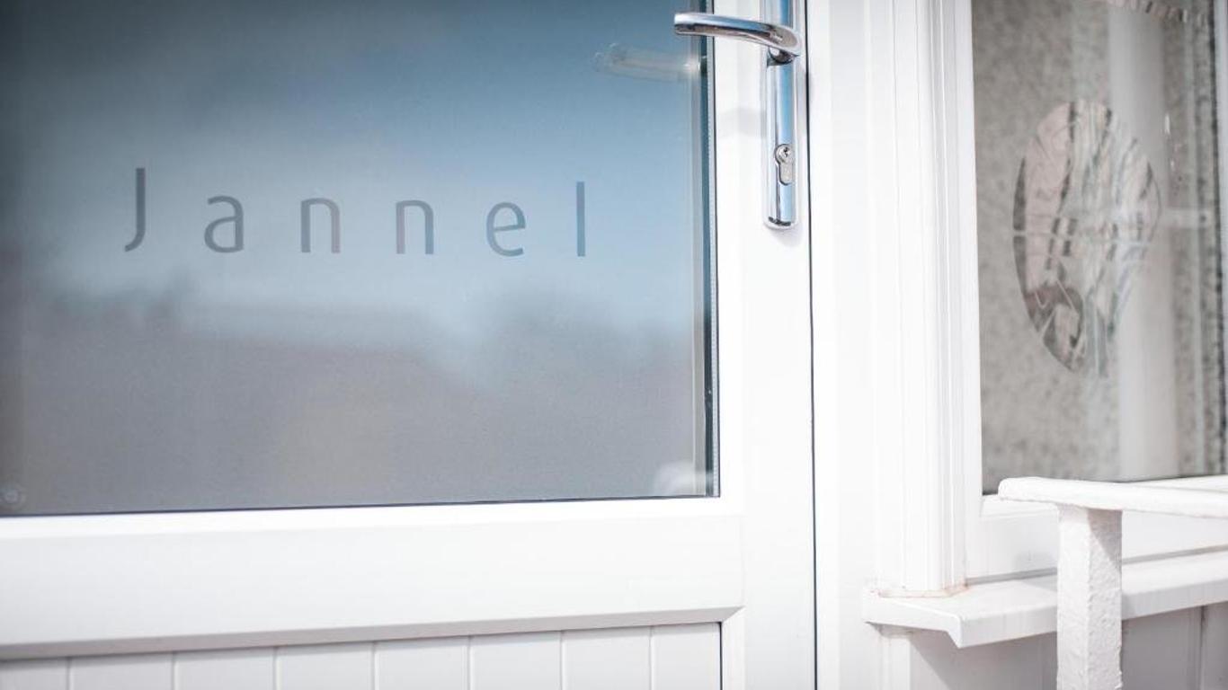 Jannel Bed & Breakfast