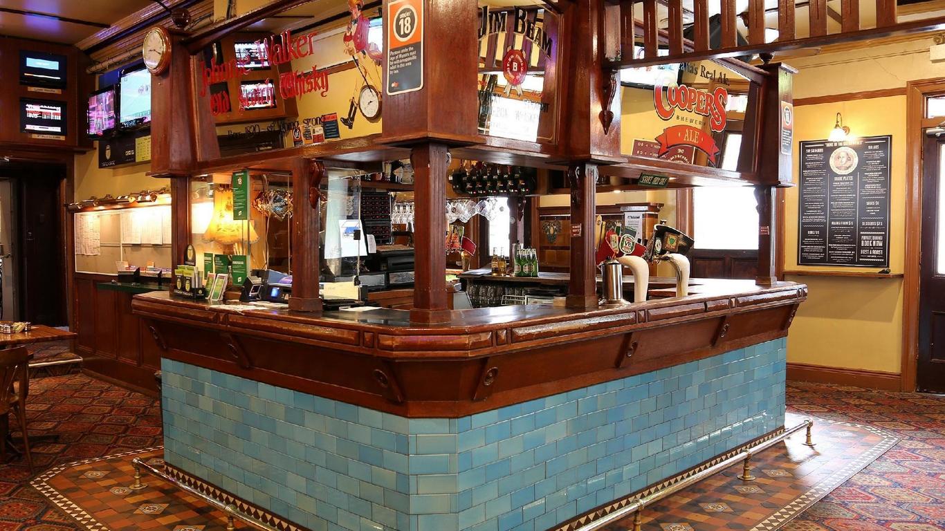 Shakespeare Hotel Surry Hills