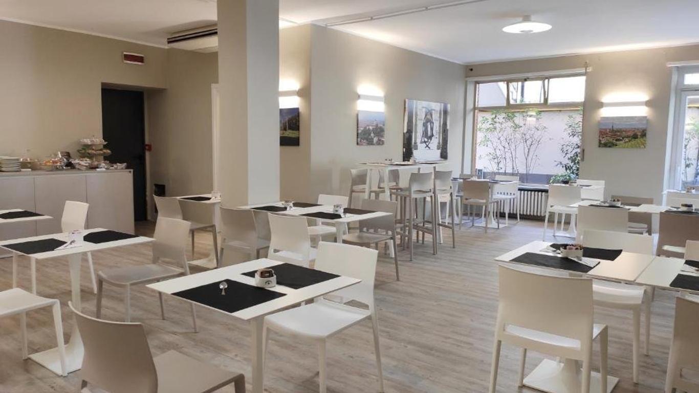 Hotel Gran Torino