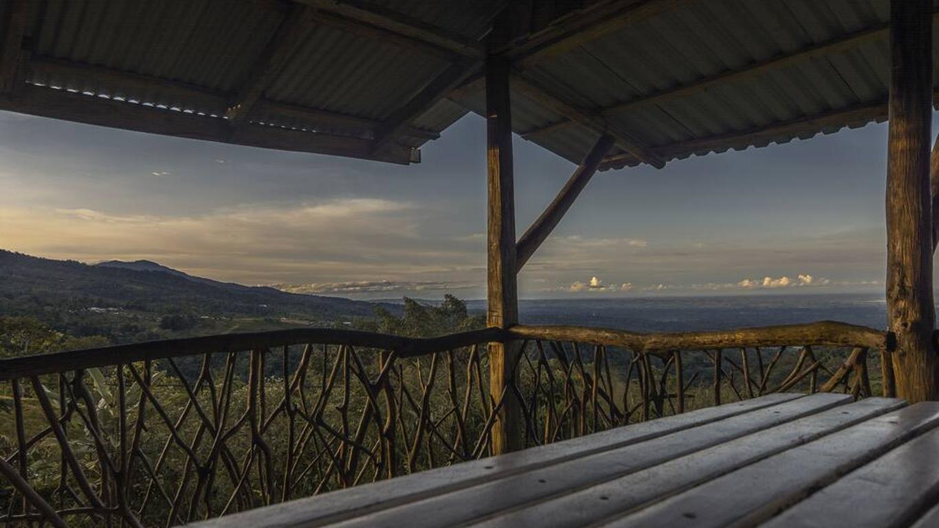 La Tigra Rainforest Lodge