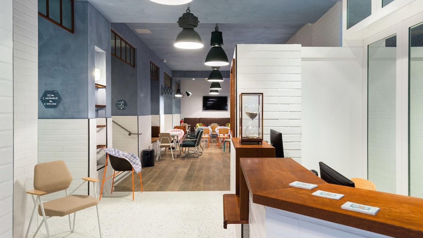 Hostel Ozz Nice
